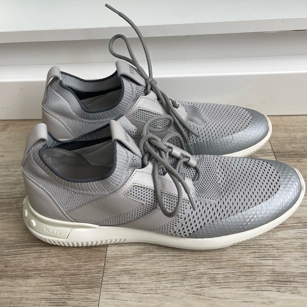TOD’S Mens Shoes Gray Sneaker. Size: 6 ½
